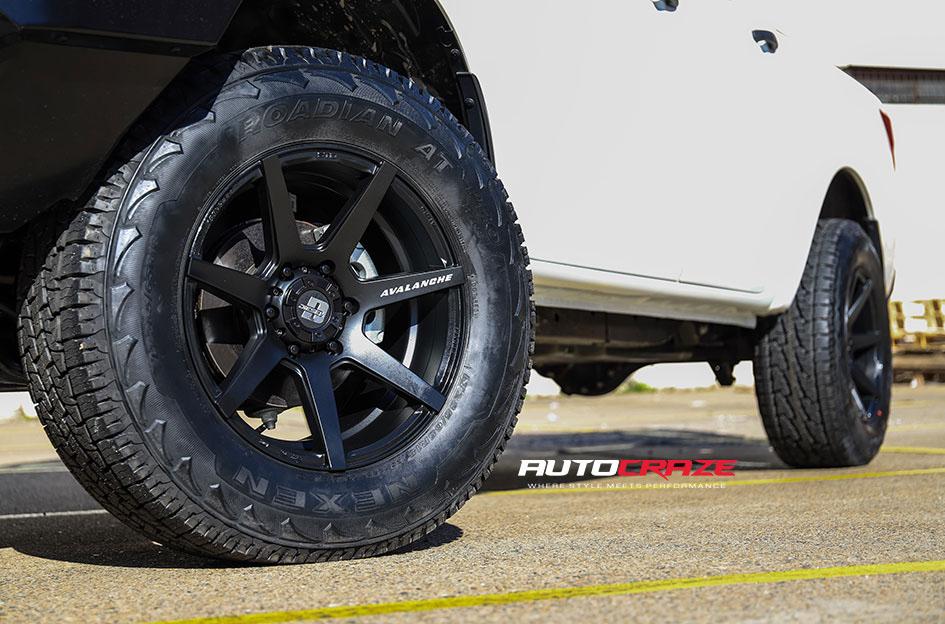 MAZDA BT 50 AVALANCHE MATTE BLACK FRONT MILLED